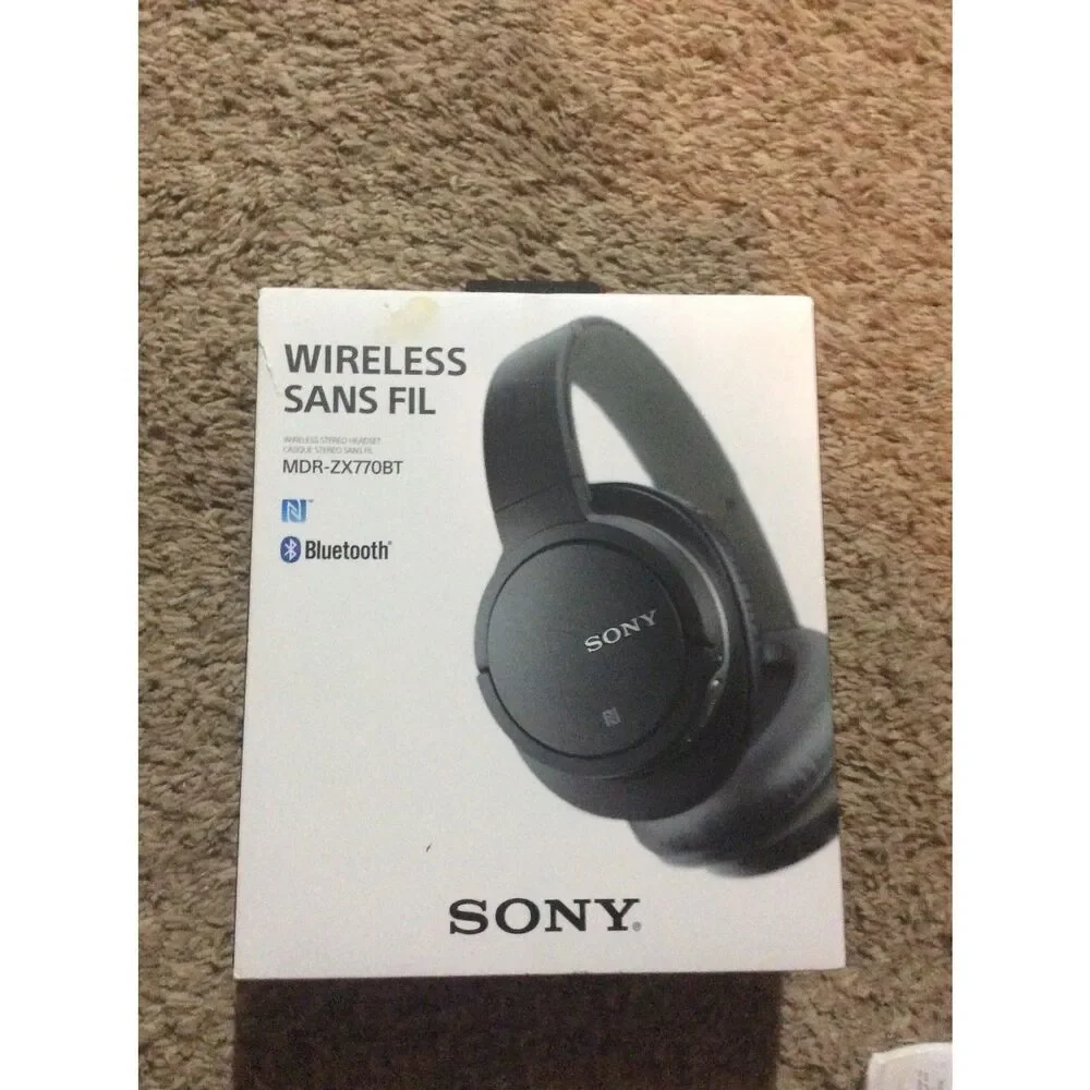 Sony Wireless Head phones Sang fil
